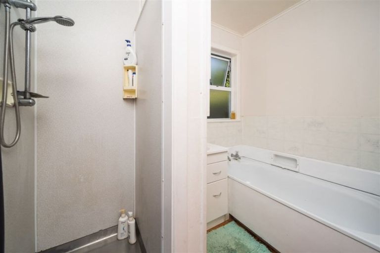 Photo of property in 9 Fyson Place, Hawera, 4610