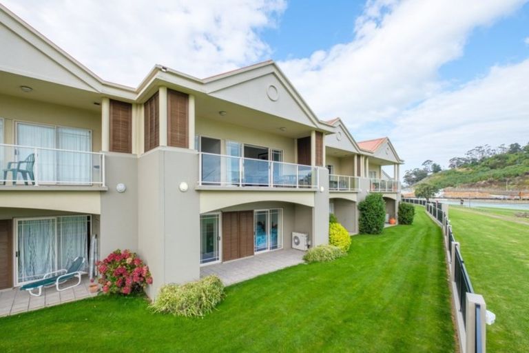 Photo of property in Harbour View, 3/100 Customhouse Street, Gisborne, 4010