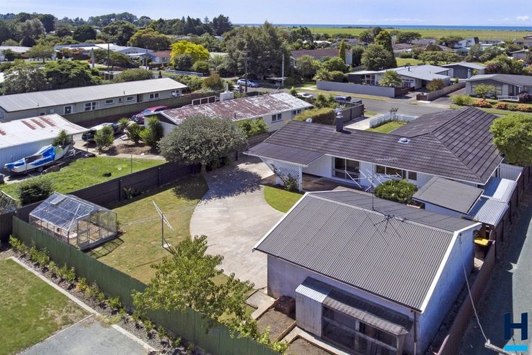 Photo of property in 4 Moffatt Street, Motueka, 7120
