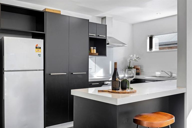 Photo of property in 70e Elizabeth Street, Riccarton, Christchurch, 8041