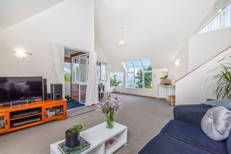 Photo of property in 20 Rugby Road, Birkenhead, Auckland, 0626