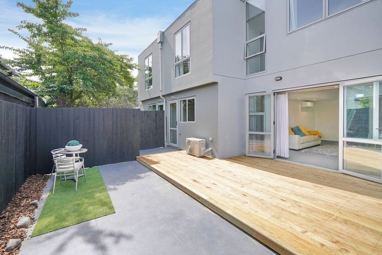 Photo of property in 30f Lyndon Street, Riccarton, Christchurch, 8041