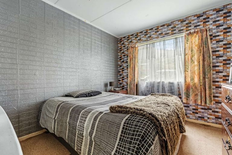 Photo of property in 30 Turner Drive, Western Heights, Rotorua, 3015