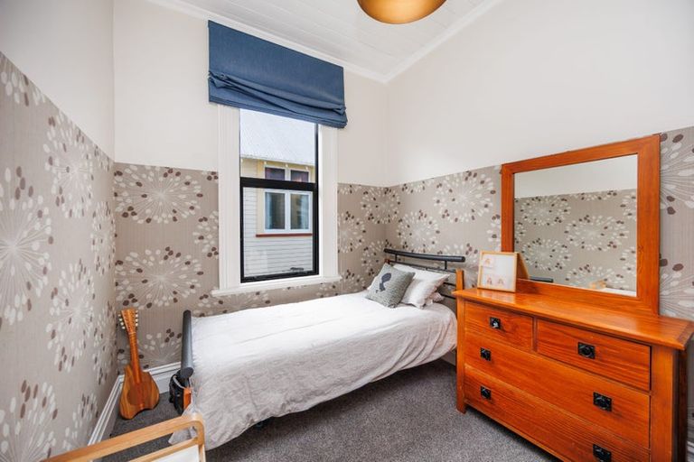 Photo of property in 9 Kingswood Street, Takaro, Palmerston North, 4412