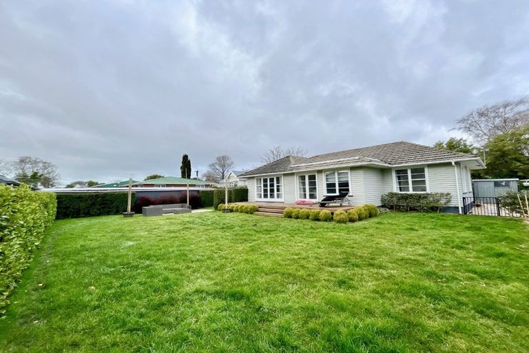 Photo of property in 1/135 Champion Street, Edgeware, Christchurch, 8013