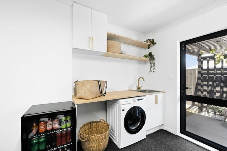 Photo of property in 1 Hebe Crescent, Papamoa Beach, Papamoa, 3118