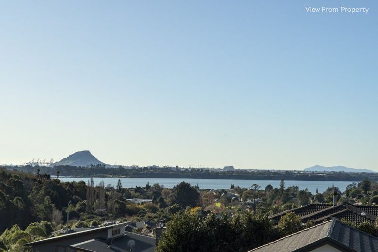 Photo of property in 6 Greenvale Place, Welcome Bay, Tauranga, 3112