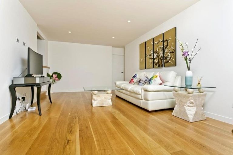 Photo of property in 187 Okura River Road, Okura, Albany, 0792