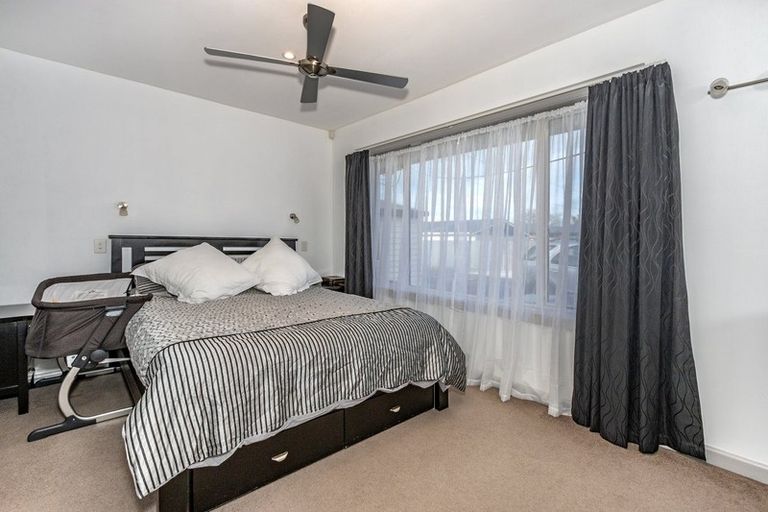 Photo of property in 1/12 Barclay Place, Burwood, Christchurch, 8061