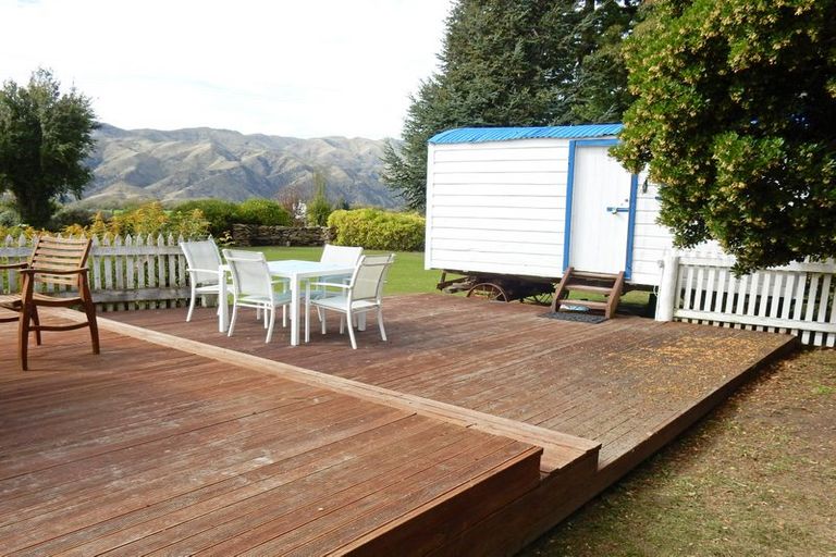 Photo of property in Western House, 5469 Kurow Duntroon Road, Otiake, Oamaru, 9494