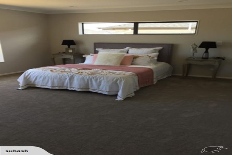 Photo of property in 18 Norman Close, The Gardens, Auckland, 2105