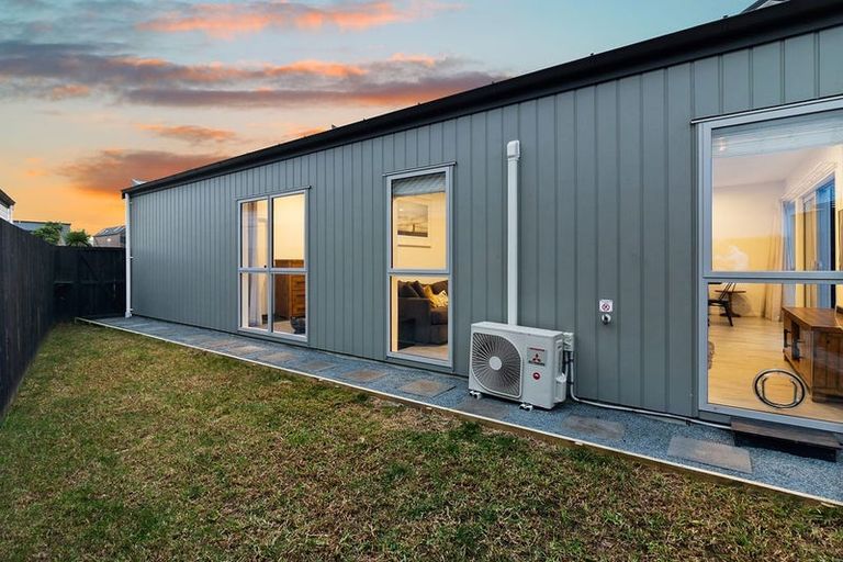 Photo of property in 4 Berba Lane, Westgate, Auckland, 0814