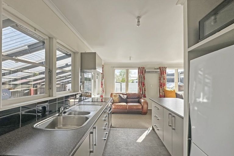 Photo of property in 4 Terrace Street, Aramoho, Wanganui, 4500