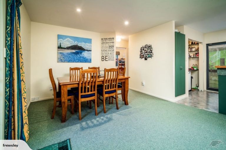 Photo of property in 26 Seaview Lane, Wainui, French Farm, 7582