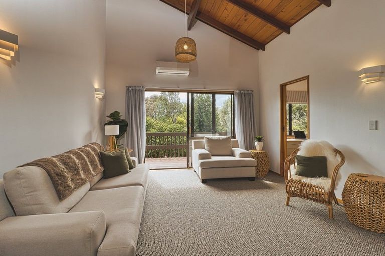 Photo of property in 3a Tauroa Road, Havelock North, 4130