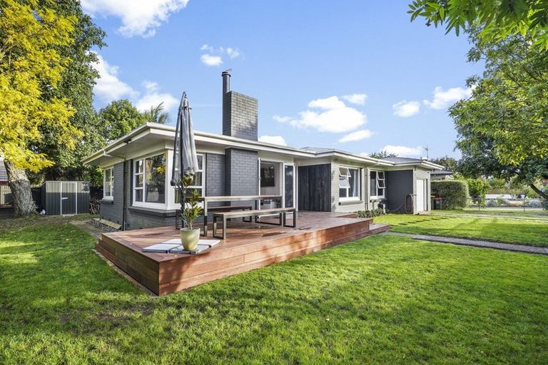 Photo of property in 1 Seifert Street, Forest Lake, Hamilton, 3200