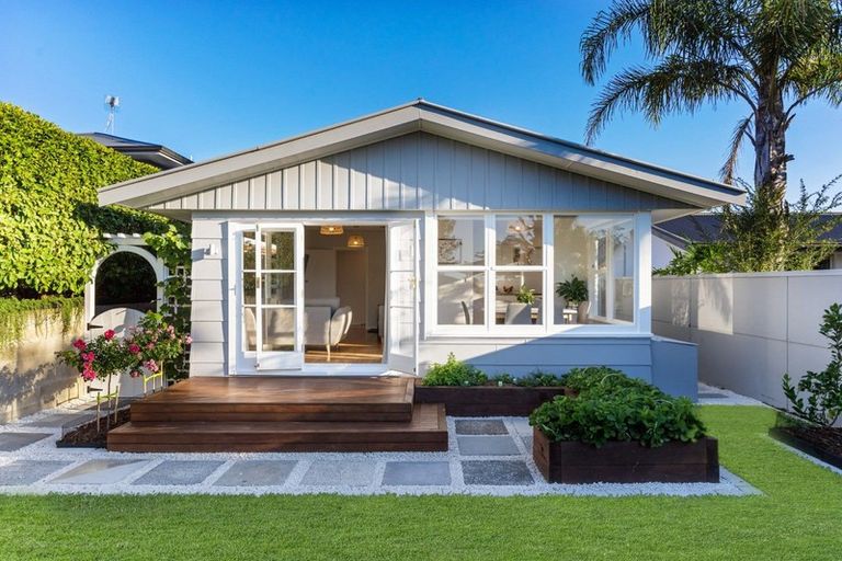 Photo of property in 2 Mcfetridge Lane, Ohauiti, Tauranga, 3112