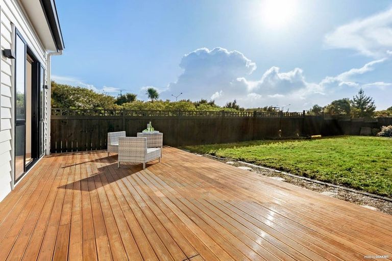 Photo of property in 49 Lockheed Street, Hobsonville, Auckland, 0618