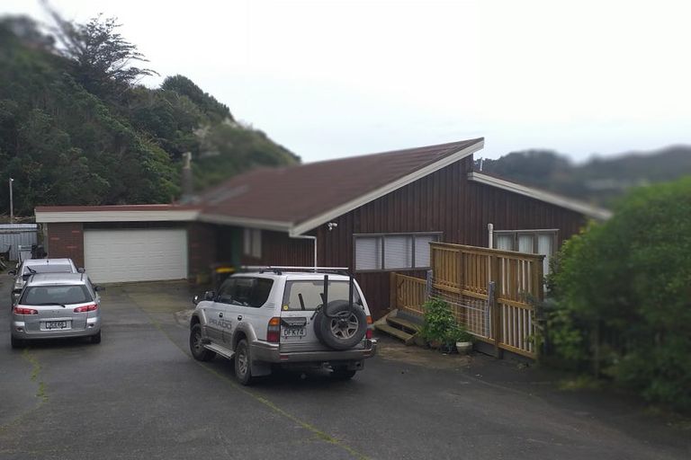 Photo of property in 37 Lynmouth Avenue, Karori, Wellington, 6012