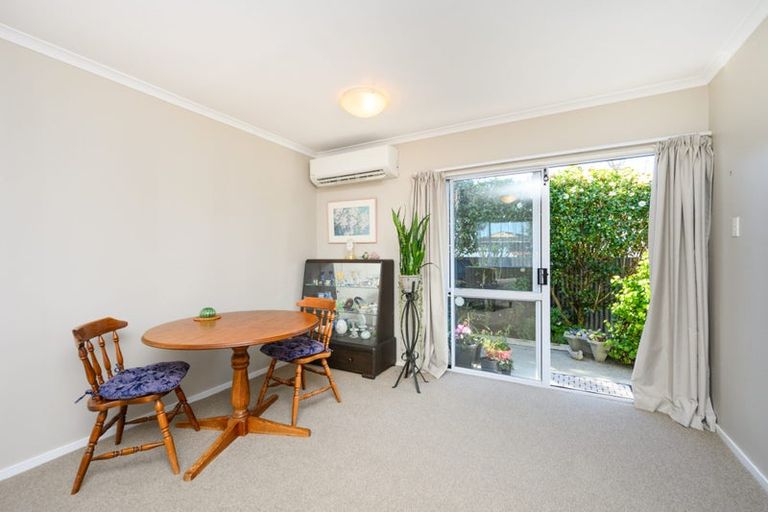 Photo of property in 9 Drury Street, Cloverlea, Palmerston North, 4412