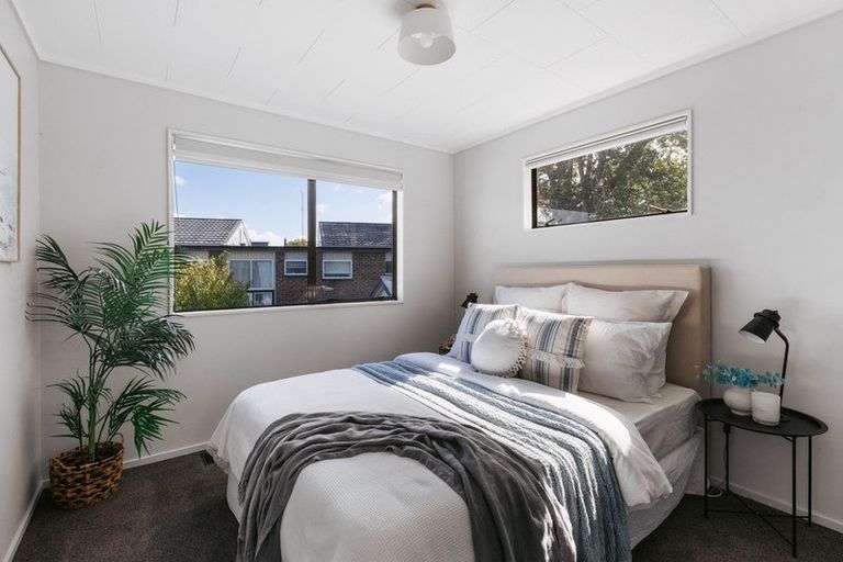 Photo of property in 2 Walnut Grove, Omokoroa, 3114