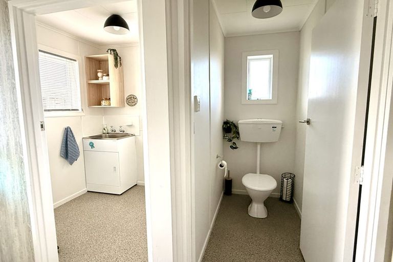 Photo of property in 45 Edinburgh Crescent, Waikiwi, Invercargill, 9810