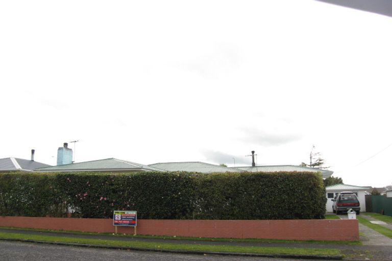 Photo of property in 8 Curtis Street, Stratford, 4332