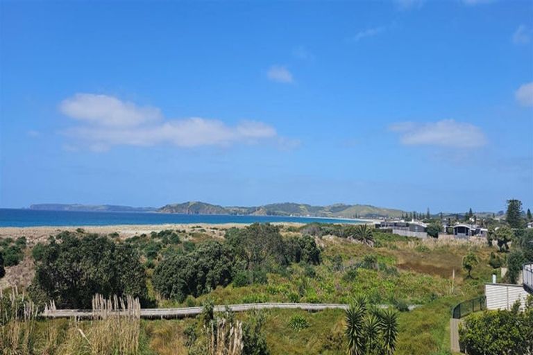 Photo of property in 8 Lagoon Way, Omaha, 0986