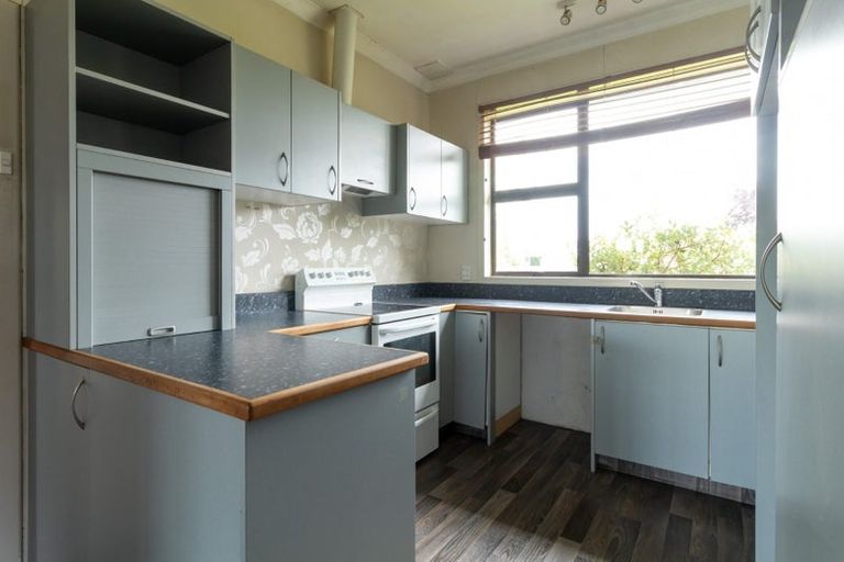 Photo of property in 42 Albert Street, Winton, 9720