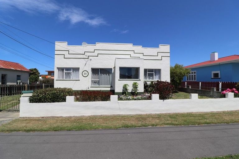 Photo of property in 35 Usk Street, Oamaru, 9400