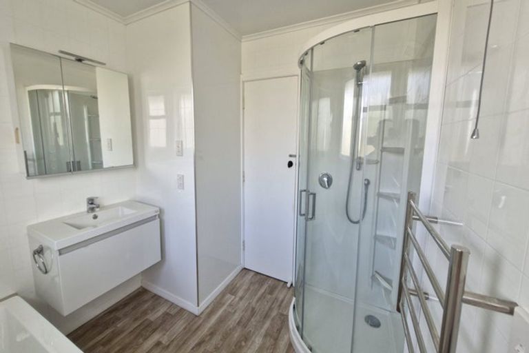 Photo of property in 7b Hood Avenue, Heretaunga, Upper Hutt, 5018