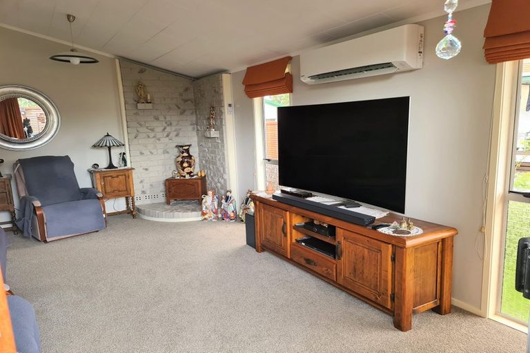 Photo of property in 1 Coleridge Place, Tikipunga, Whangarei, 0112