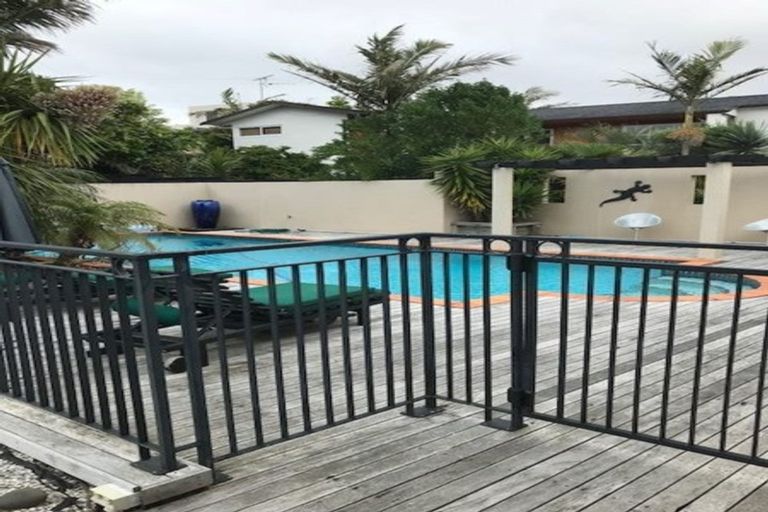 Photo of property in 65 Waller Avenue, Bucklands Beach, Auckland, 2012
