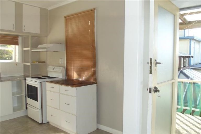 Photo of property in 122 Ohiro Road, Brooklyn, Wellington, 6021