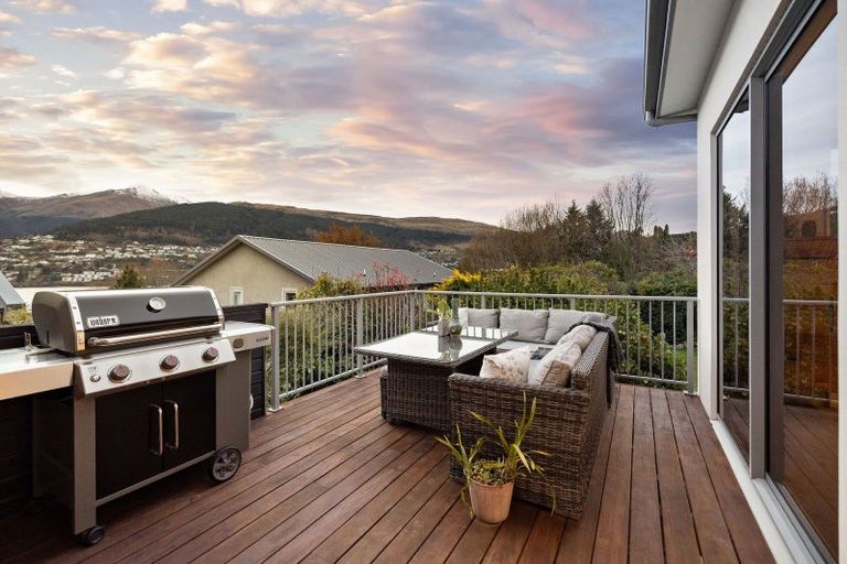Photo of property in 538 Peninsula Road, Kelvin Heights, Queenstown, 9300
