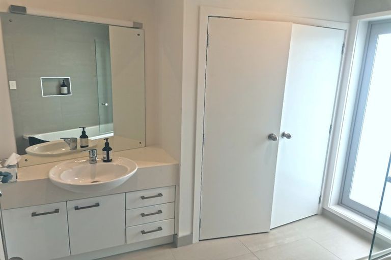 Photo of property in 11a Reihana Street, Orakei, Auckland, 1071