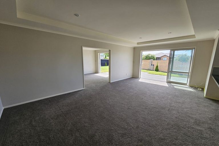 Photo of property in 50 Mcmahon Drive, Aidanfield, Christchurch, 8025