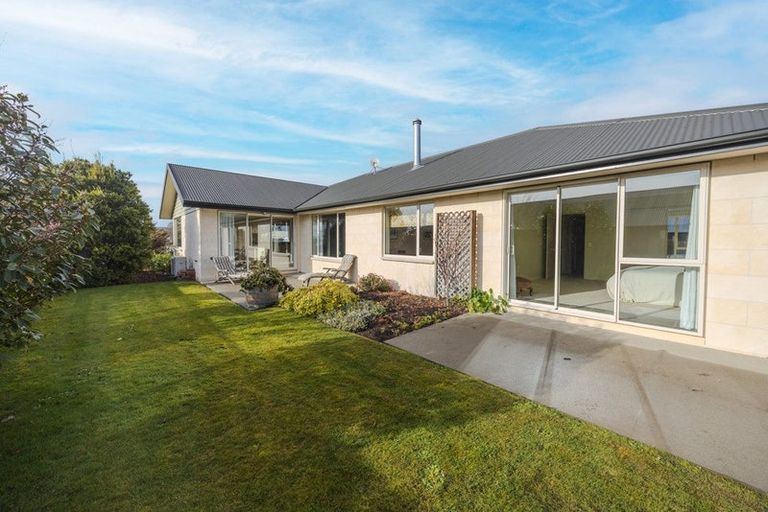 Photo of property in 28 Hannah Place, Holmes Hill, Oamaru, 9401