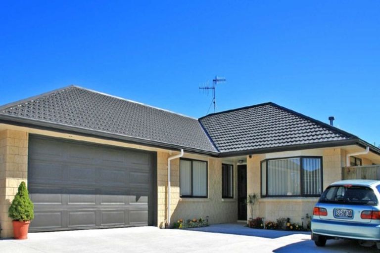 Photo of property in 5 Cascade Way, Paraparaumu, 5032