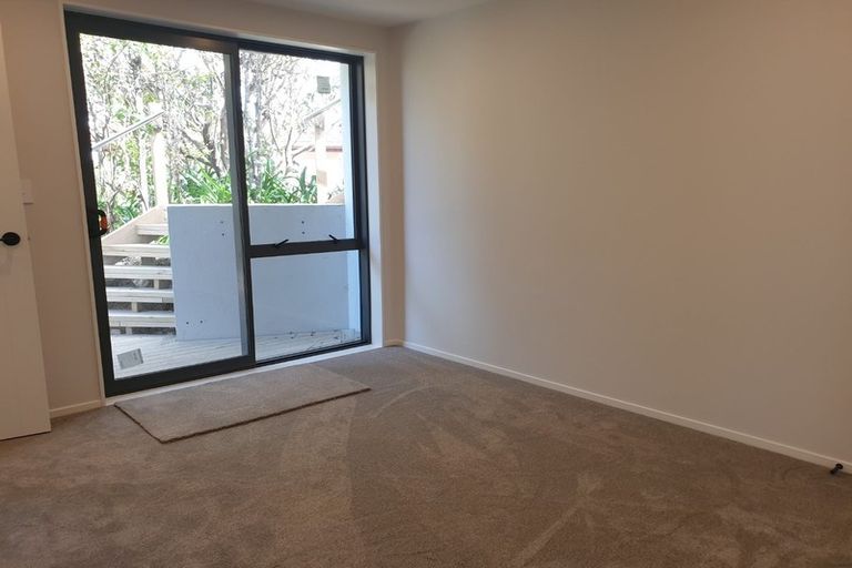Photo of property in 142a Glamorgan Drive, Torbay, Auckland, 0630