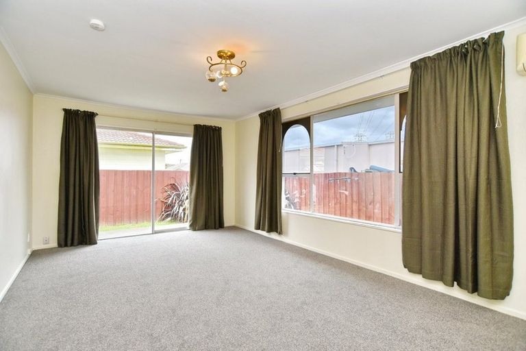 Photo of property in 4/58 Epsom Road, Sockburn, Christchurch, 8042