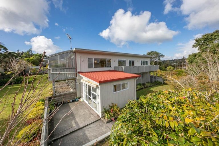 Photo of property in 108 Captain Scott Road, Glen Eden, Auckland, 0602