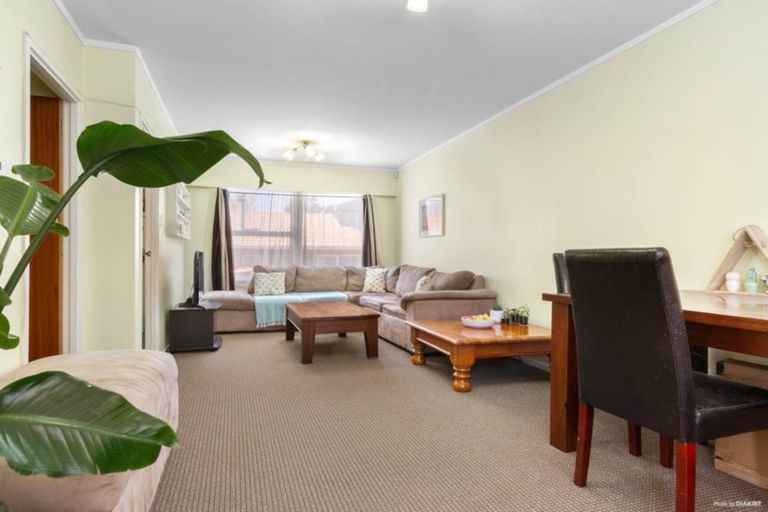 Photo of property in 2/3 Parker Avenue, New Lynn, Auckland, 0600