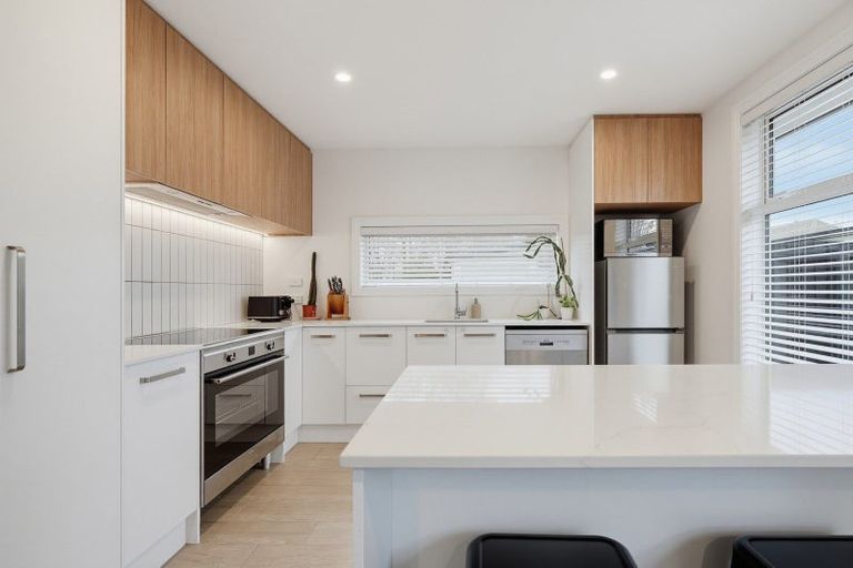 Photo of property in 4 Olearia Lane, Woodend, 7610
