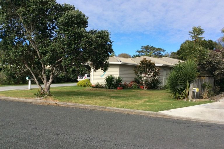 Photo of property in 6 Kagan Avenue, Mangawhai, 0505