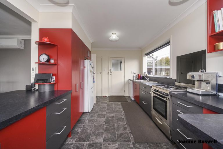 Photo of property in 7 Anglesey Place, Awapuni, Palmerston North, 4412