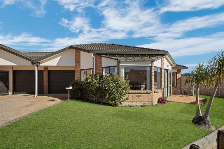 Photo of property in 10/169 Sturges Road, Henderson, Auckland, 0612