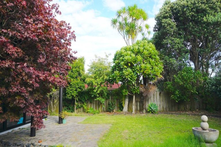 Photo of property in 14 Corriedale Place, Somerville, Auckland, 2014