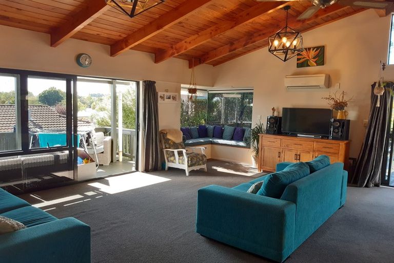 Photo of property in 30 Lansdowne Crescent, Glenview, Hamilton, 3206