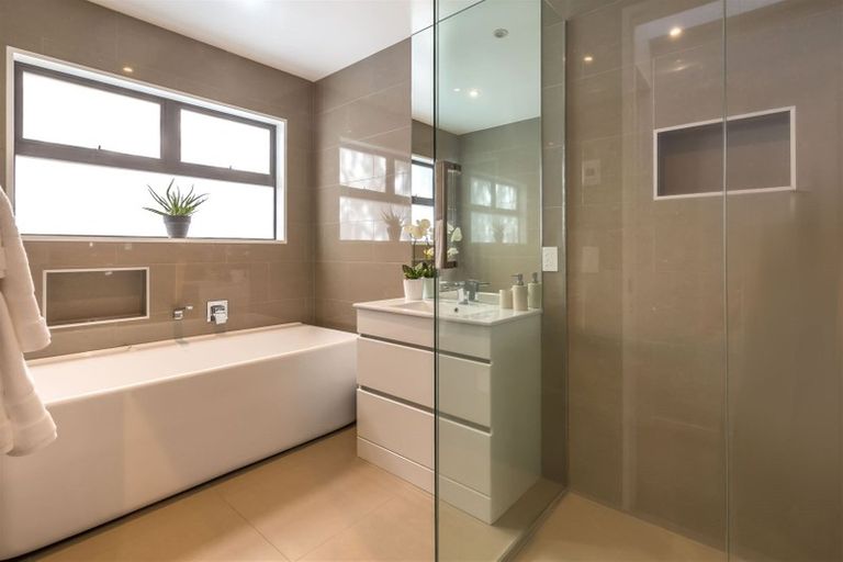 Photo of property in 11 Natalie Place, Harewood, Christchurch, 8051